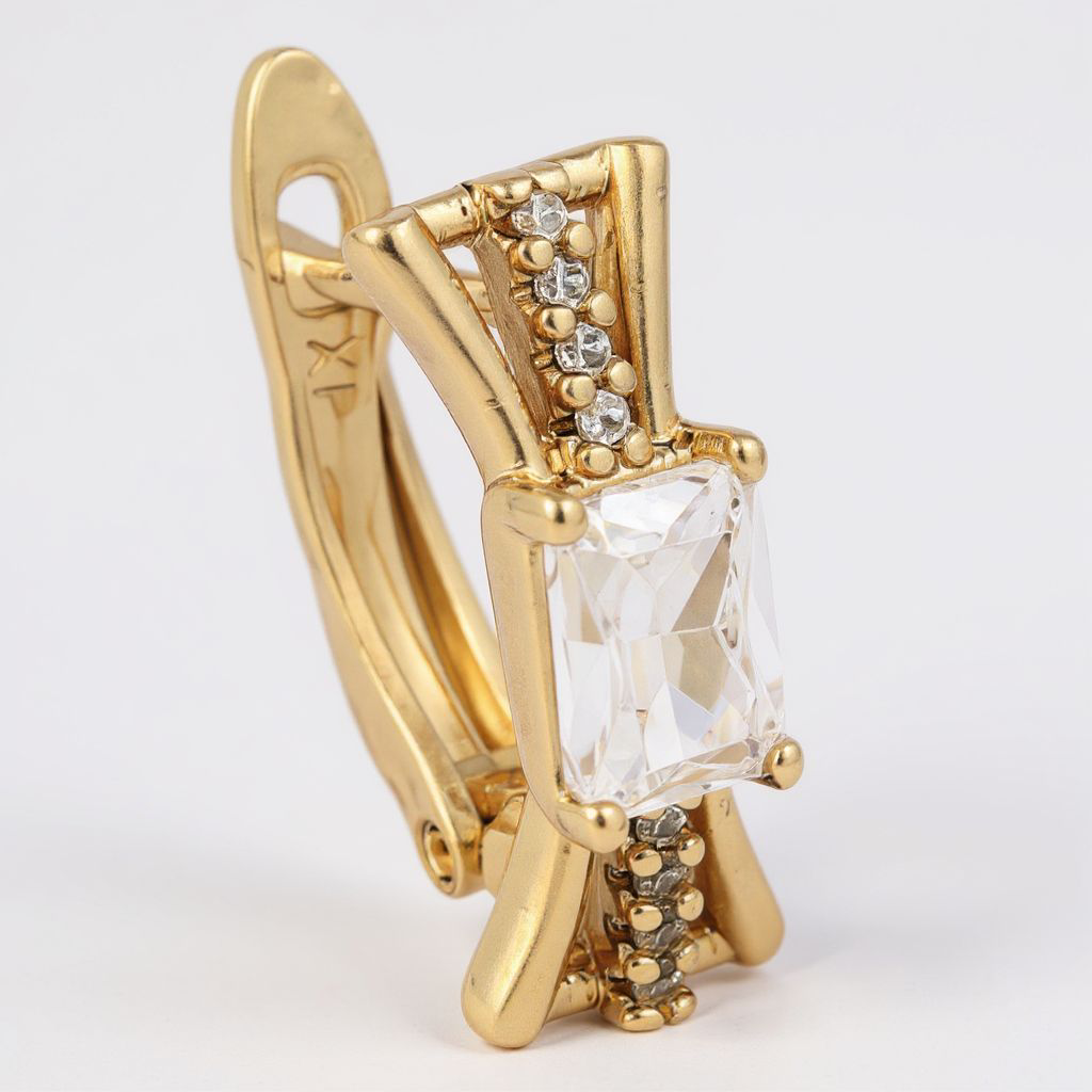 Kullatud tsirkoonidega kõrvarõngad